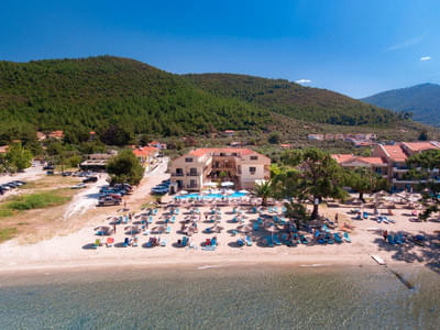 COOEE Mediterranean Beach Hotel Bild 1
