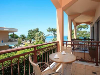 COOEE Mediterranean Beach Hotel Bild 7