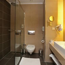 primasol_telatiye_resort_bathroom.jpg