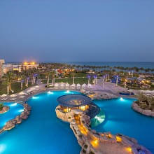 sentido_palm_royale_overview_night_time.jpg