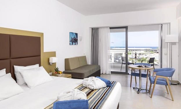 sentido_asterias_beach_resort_double_room__2